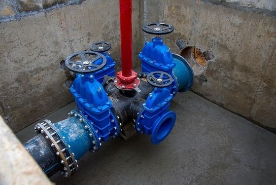 Valvole di apertura a stelo non sollevate per condotte a media temperatura